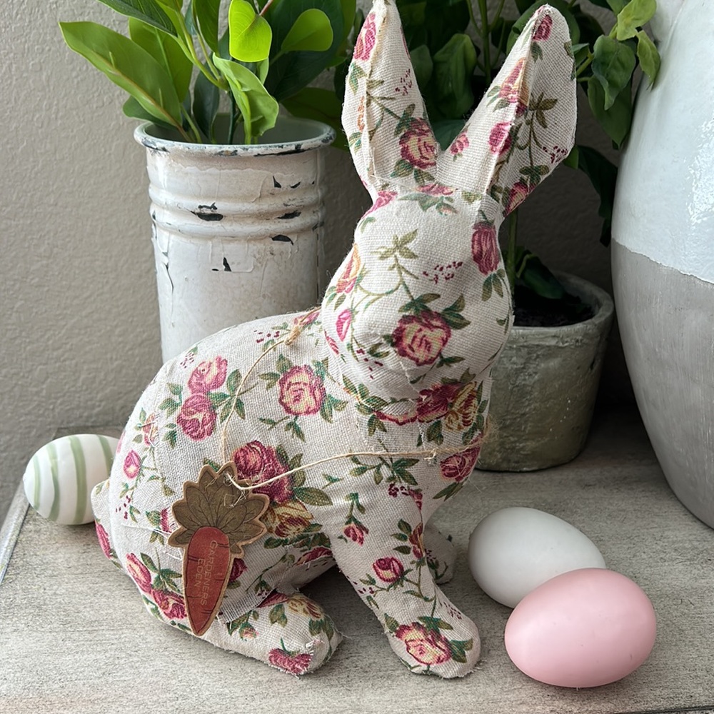 Vintage inspired Cottage Farmhouse Shabby Chic Easter Spring Bunny